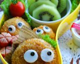 焼おにぎりでまっくろくろすけ　キャラ弁作り方1写真