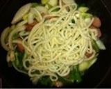 ごま油で炒める☆焼うどん☆作り方3写真