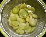 簡単！そら豆と加賀揚のピリ辛和え作り方1写真