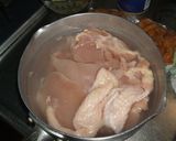 塩麹でふっくら♡美味しい茹で鶏作り方1写真