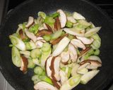 セロリが香る♪鶏から揚げの香味中華炒め作り方6写真