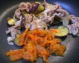 焼肉のたれで簡単絶品♪夏野菜豚キムチ作り方2写真