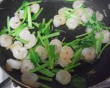 えびと小松菜のオイスター焼きそば♪作り方5写真