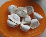 野菜不足の夫に。モロヘイヤと餃子のスープ作り方3写真