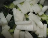 ♪きゅうりとボイルいかのキムチ和え♪作り方1写真