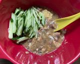 【主食】缶詰で栄養アップ!鯖味噌つけ汁作り方4写真