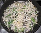 塩豚バラのニラもやしスタミナ巻き作り方1写真