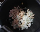 ごはんにON❀玉ねぎ入りのツナそぼろ作り方3写真