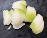 鶏胸肉と野菜の梅肉卵サラダ添え作り方3写真