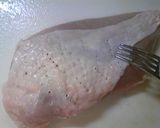 ガレットにのせた鶏胸肉のローズマリー風味作り方1写真