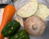 夏野菜たっぷり🍛フライパンでキーマカレー作り方1写真