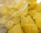 豚肉とじゃがいもの辛子酢醤油炒め作り方1写真
