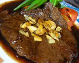 肉汁したたる！基本のガーリックステーキ作り方5写真