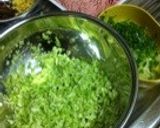 夏バテ知らず！野菜たっぷりニンニク餃子～作り方1写真