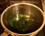 ねぎ１本！ピリ辛わかめスープ☆ﾀﾞｼﾀﾞ作り方2写真