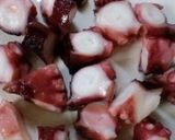 タコとじゃがいもの煮物✿作り方1写真