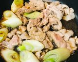 豚こまぎれ肉＆長ネギの豚玉子丼作り方2写真