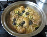 オリーブの入った♪鶏肉の煮込み♪作り方9写真