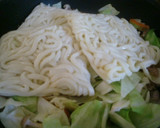 テキトーでも大丈夫‼うちの焼きうどん♥作り方3写真