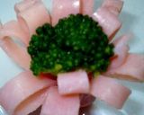 ハムでくるくる可愛いお花♡お弁当用♡作り方4写真