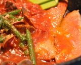 金目鯛とアサリのトマト煮込み作り方3写真