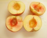 レンジで♪桃の白ワイン煮作り方1写真