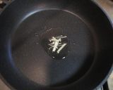 色々使えて便利な☆とりそぼろ☆作り方1写真