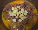 お肉たっぷりでくずれそうなオムレツ作り方2写真