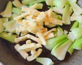 あと一品に⭐青梗菜と油揚げのカレー炒め作り方4写真