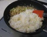 我が家のあっさり挽肉入り和風オムライス♬作り方4写真