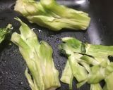 エコ副菜🥦ブロッコリーの茎【簡単きんぴら風】節約作り方1写真