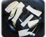 簡単♪空芯菜と夏野菜のオリーブ炒め作り方1写真