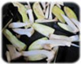 簡単♪空芯菜と夏野菜のオリーブ炒め作り方2写真