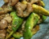 豚肉とアボカドのマヨ醤油炒め作り方4写真