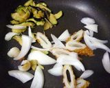簡単＊ちくわと野菜の炒め物　粉チーズ風味作り方3写真