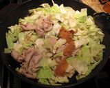 キャベツと豚肉の味噌炒め作り方3写真