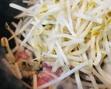 豚肉ともやしのオイスターソース炒め作り方2写真
