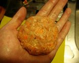 チーズハンバーグのケチャップ煮バジル風作り方2写真