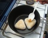 キャンプ手抜きメニュー　焼きおにぎり作り方2写真