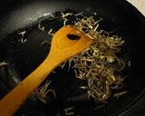 麺つゆで味付け　雑魚チャーハン作り方2写真