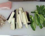 夏野菜と鶏肉のゆずこしょう炒め作り方1写真