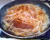 即席ラーメンにひと工夫！特製の豚もやし麺作り方5写真