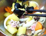 豚肉と野菜の煮物　～生姜風味＆黒糖使用作り方7写真