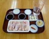 鶏手羽元の真黒酢煮作り方1写真