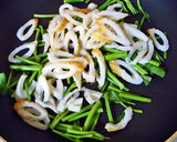 空芯菜とちくわの☆にんにく醤油炒め☆作り方1写真