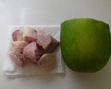 鶏肉と冬瓜の中華風スープ！作り方1写真