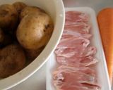 ジャガイモと手羽中のコンソメ味作り方1写真