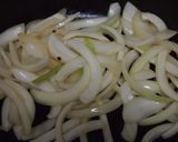 玉ねぎいっぱいのカンタン☆ポークチャップ作り方1写真