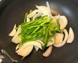 【簡単夕食】薄切り柔らか鶏胸肉の生姜焼き作り方5写真