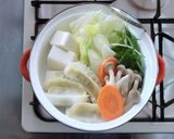 【主食・主菜・副菜】ごま塩豆乳鍋作り方2写真